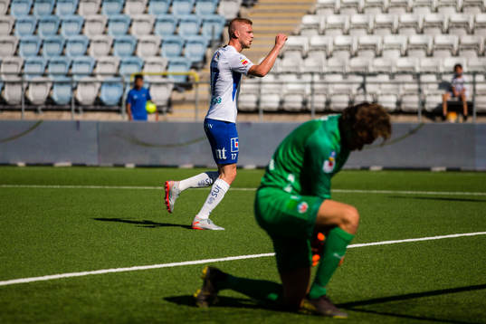 IFK Norrköpings Kalle Holmberg jublar