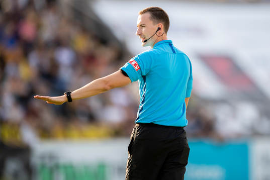 Marius Hansen Grøtta, referee