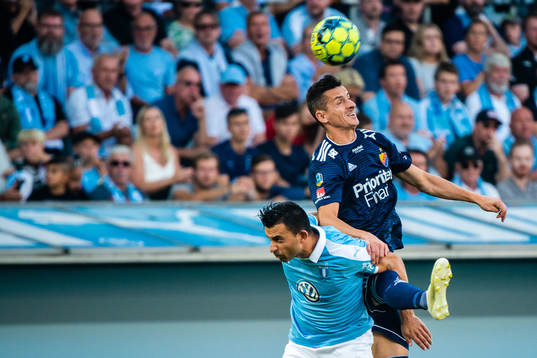 Malmö FFs Behrang Safari och Djurgårdens Haris Radetinac