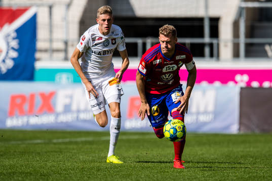 Östers Stefan Karlsson  och Örgrytes Alexander