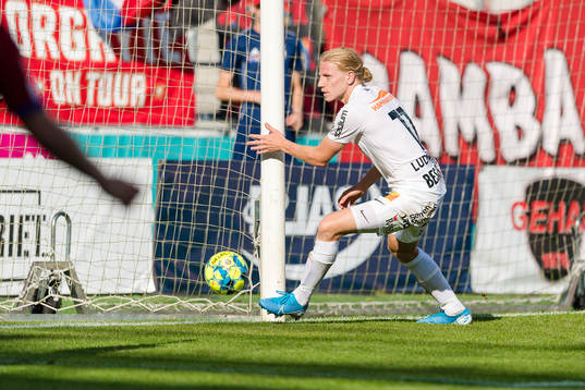 Örgrytes Gustav Ludwigson gör mål 1-3