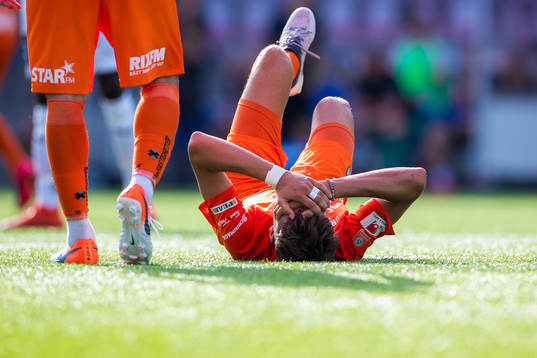AFC Eskilstunas Pontus Rödin har ont