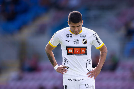 Häckens Paulinho deppar