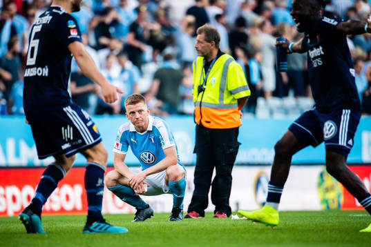 Djurgårdens Mohamed Buya Turay och Jesper Karlström