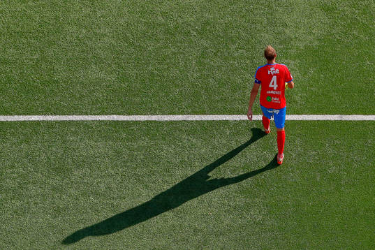 Helsingborgs Andreas Granqvist deppar och bär tillbaka
