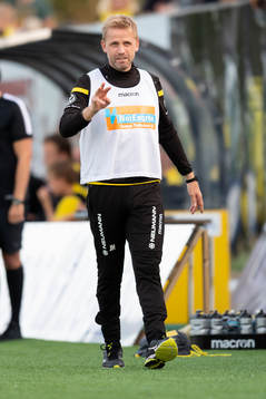 Joey Hardarson, head coach of Start