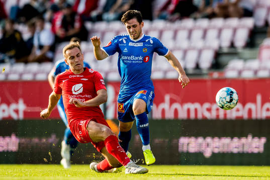 Amer Ordagic of Brann and Aidan Barlow of Tromsø