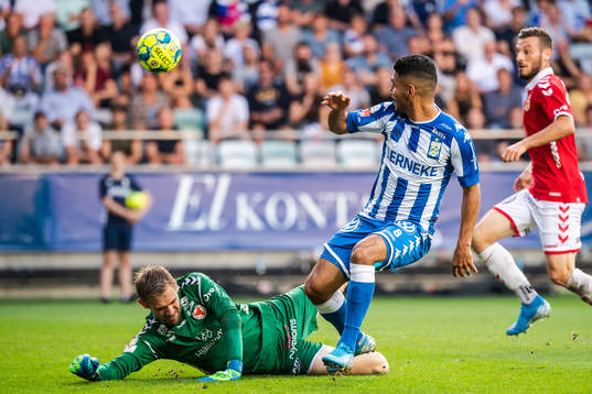 Kalmars målvakt Lucas Hägg-Johansson och IFK Göteborgs
