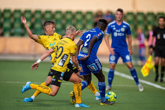 Elfsborgs Jesper Karlsson och Simon Strand mot Sundsvalls