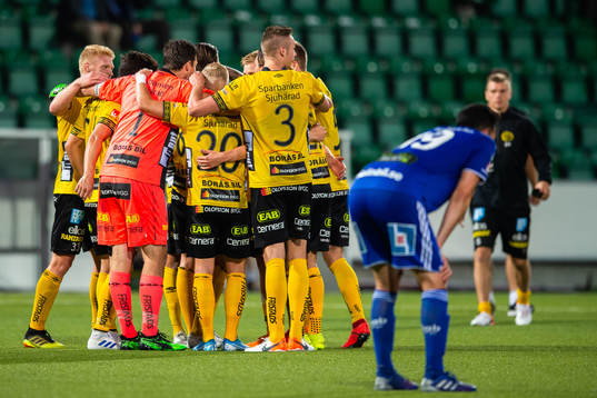 Elfsborgs spelare jublar