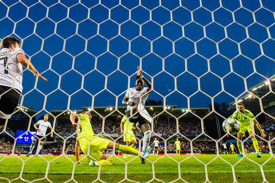 Babajide David Akintola of Rosenborg scores the 1-0 goal