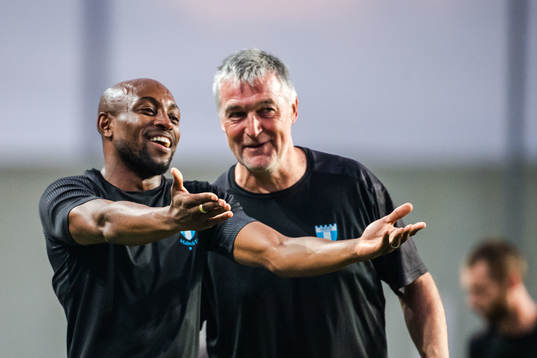 Fouad Bachirou and Rob Kelly, assistant coach of Malmö FF