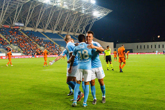 Romain Gall and Jonas Knudsen celebrates