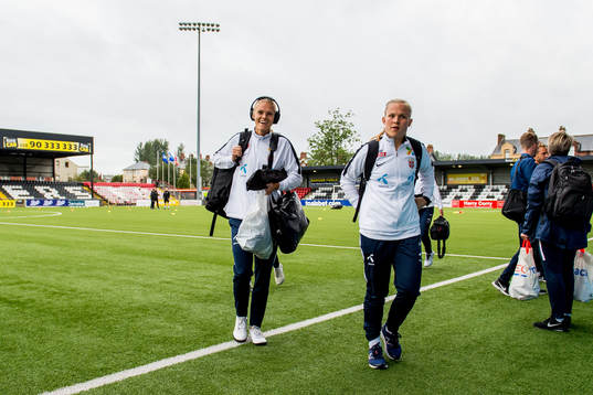 Kristine Leine and goalkeeper Oda Maria Hove Bogstad of