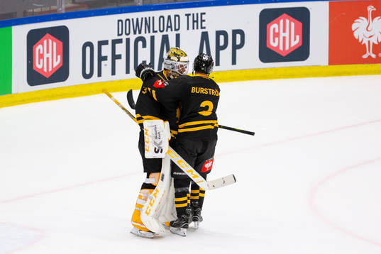 Goalkeeper Gustaf Lindvall and Niclas Burström of