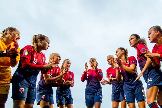 Goalkeeper Cecilie Fiskerstrand, Guro Reiten, Maria
