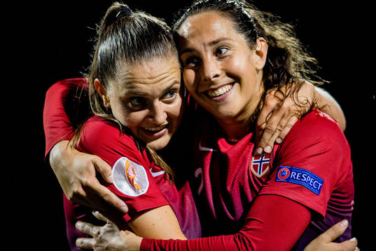 Bläddra bland fler bilder av Football, UEFA Women's Euro Qualifier, Northern Ireland - Norway