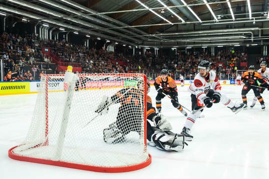 Bläddra bland fler bilder av Ice hockey, CHL, Frölunda - Graz99ers