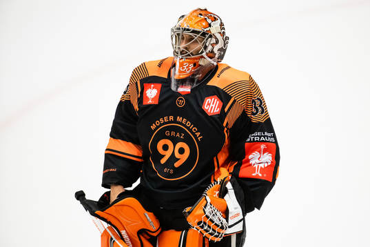 Goalkeeper Thomas Höneckl of Graz99ers