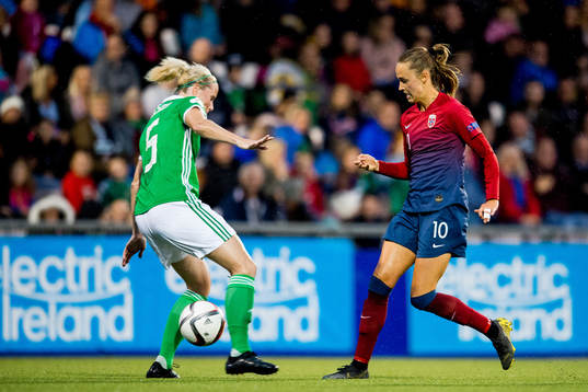 Julie Nelson of Northern Ireland and Caroline Graham Hansen