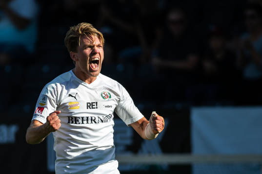 Bläddra bland fler bilder av Fotboll, Allsvenskan, Örebro - AFC Eskilstuna