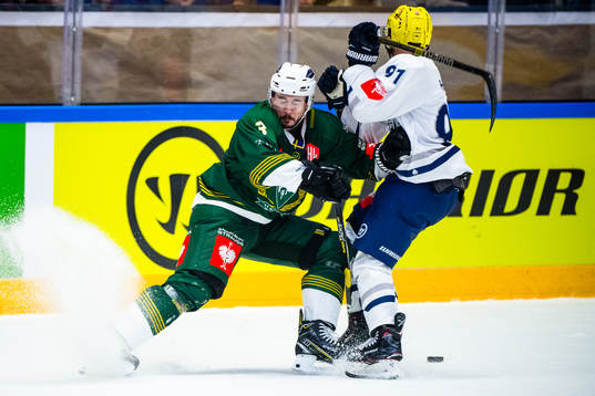 Jens Westin of Färjestad and Fabio Hofer of Ambri-Piotta
