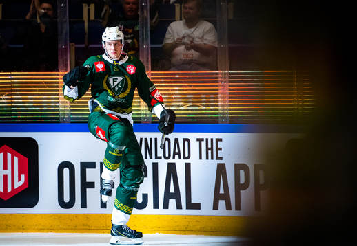 Victor Ejdsell of Färjestad celebrate the 1-1 goal