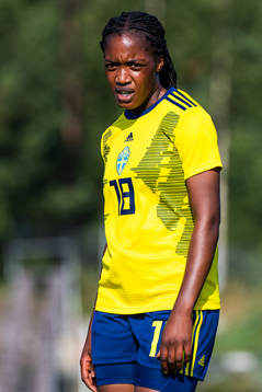 Evelyn Ijeh of Sweden