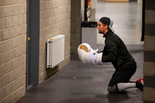 Mantas Armalis of Skellefteå warming up