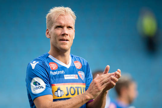 Lars Grorud of Sandefjord celebrates