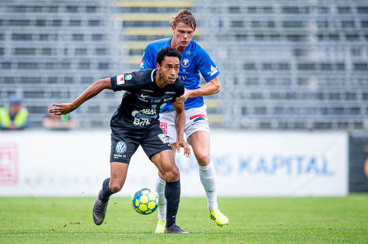 Västerås Brian Span och Trelleborgs Hugo Andersson