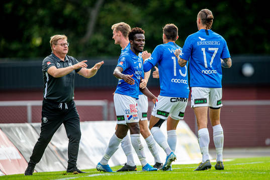 Trelleborgs Abdul Fatawu Safiu jublar lagkamraterna