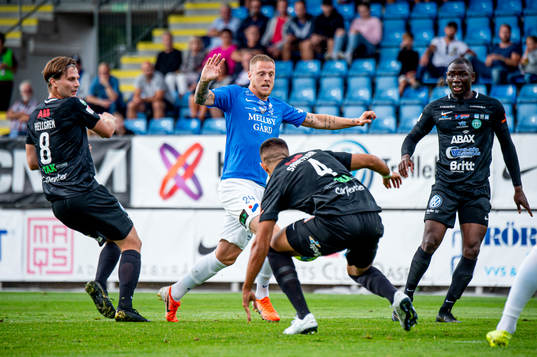 Trelleborgs Mattias Håkansson mot Västerås Jonas