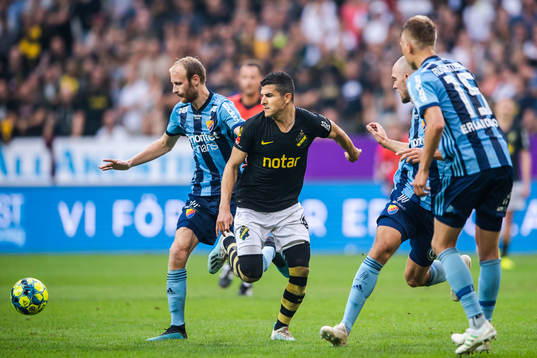 s Tarik Elyounoussi