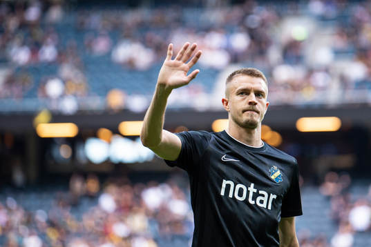 s Rasmus Lindkvist