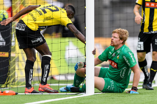 Häckens målvakt Christoffer Källqvist