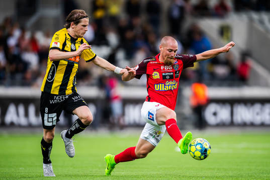 Häckens Erik Friberg och Falkenbergs Christoffer Carlsson