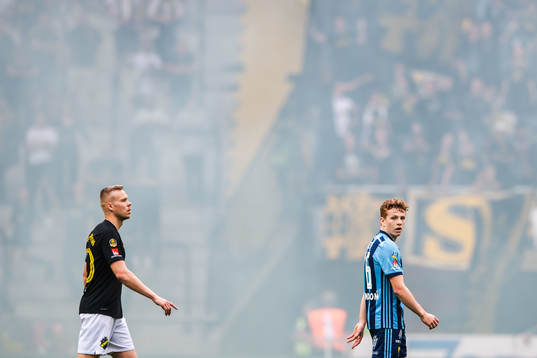 s Kolbeinn Sigthorsson och Djurgårdens Aslak Witry