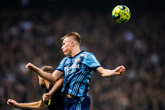 s Anton Salétros och Djurgårdens Jonathan Augustinsson