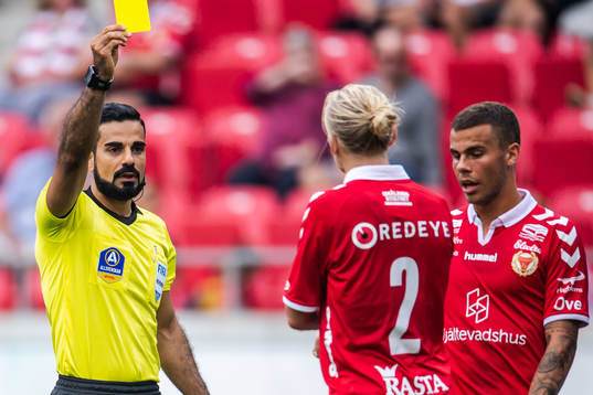 Kalmars Henrik Löfkvist tilldelas en varning