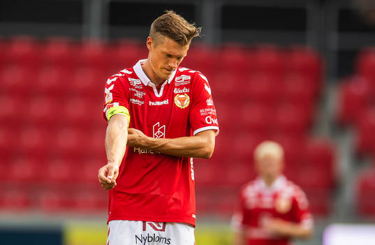Kalmars Viktor Elm deppar