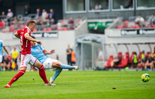 Kalmars Viktor Elm och Malmö FFs Markus Rosenberg
