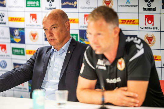 Kalmars tränare Magnus Pehrsson och Malmö FFs tränare