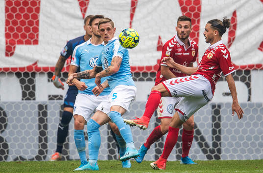 Kalmars Alexander Jakobsen och Malmö FFs Sören Rieks