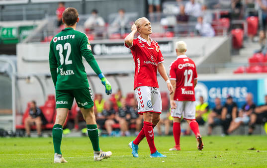 Kalmars målvakt Lucas Hägg-Johansson, Henrik Löfkvist
