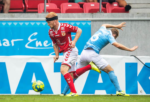 Kalmars Nils Fröling och Malmö FFs Oscar Lewicki