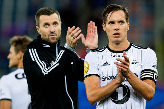 Anders Konradsen of Rosenborg and Eirik Horneland, head