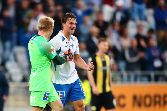 IFK Norrköpings Rasmus Lauritsen och målvakt Isak
