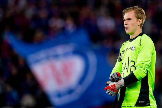 Goalkeeper Kristoffer Sundquist Klaesson of Vålerenga