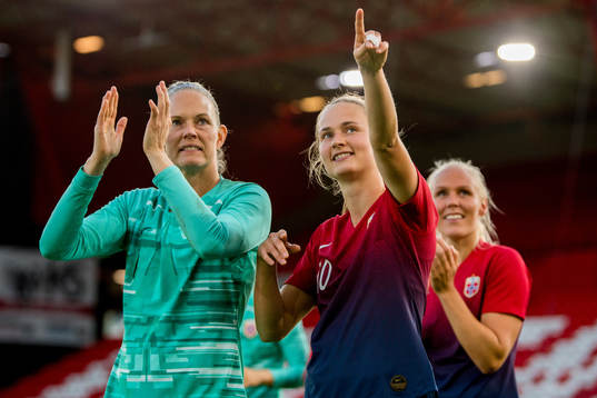 Goalkeeper Ingrid Hjelmseth and Caroline Graham Hansen of